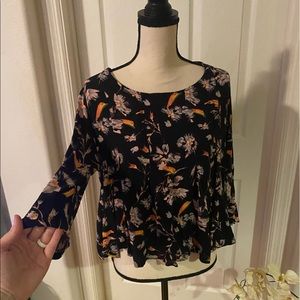 Black Floral 3/4 Sleeve Crop Top XXL